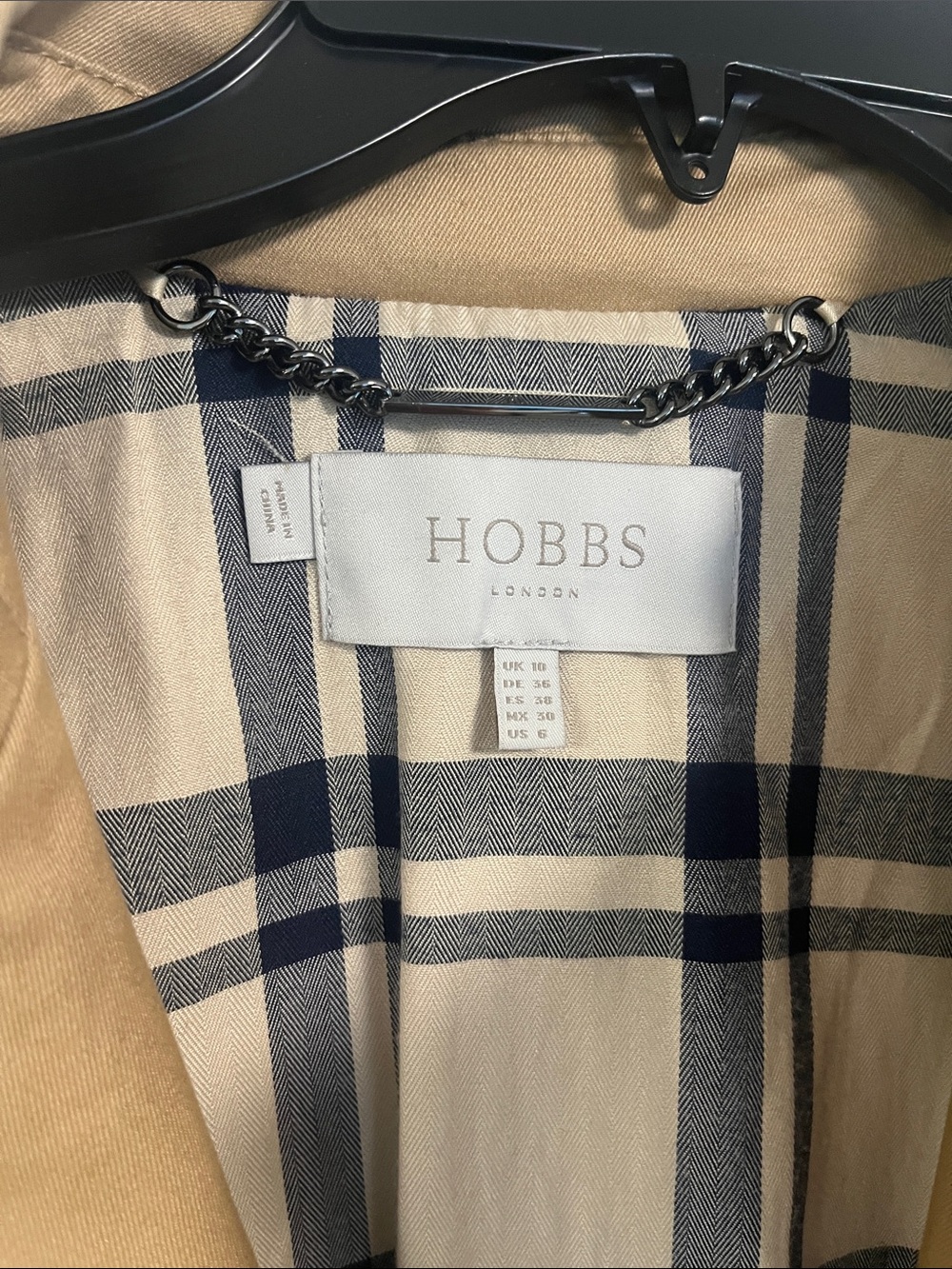 Hobbs London Tan Trench Coat with Navy Plaid Lining Sz Small (US 6 UK 10) - Picture 2 of 4